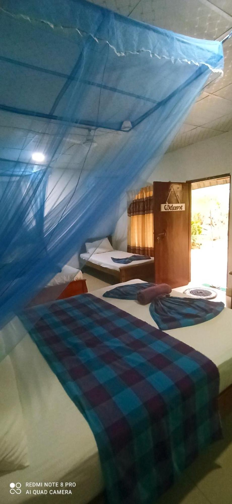 Sigiri Picaso Home Stay Sigiriya Esterno foto