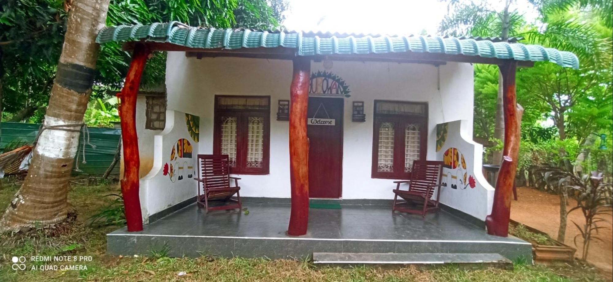 Sigiri Picaso Home Stay Sigiriya Esterno foto