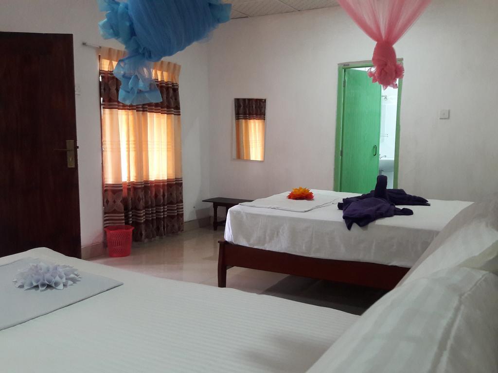 Sigiri Picaso Home Stay Sigiriya Camera foto