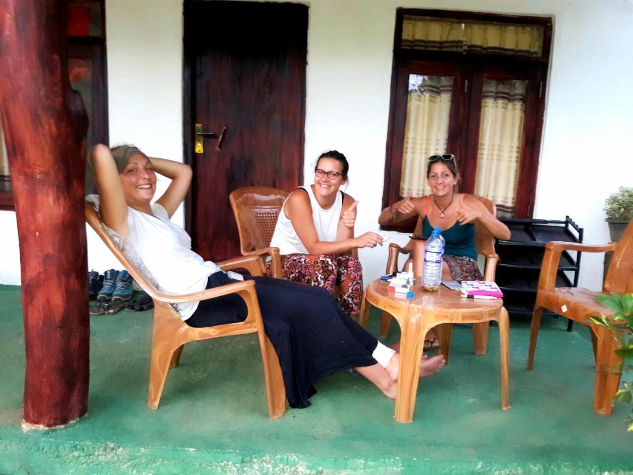 Sigiri Picaso Home Stay Sigiriya Esterno foto