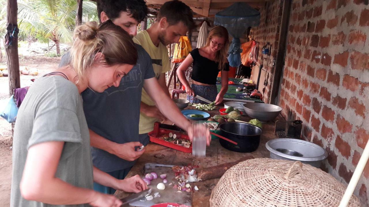 Sigiri Picaso Home Stay Sigiriya Esterno foto